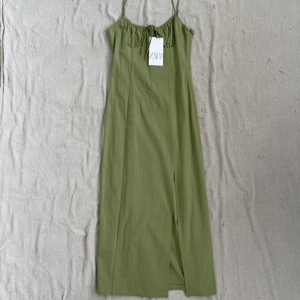 Green Sleeveless Maxi Dress